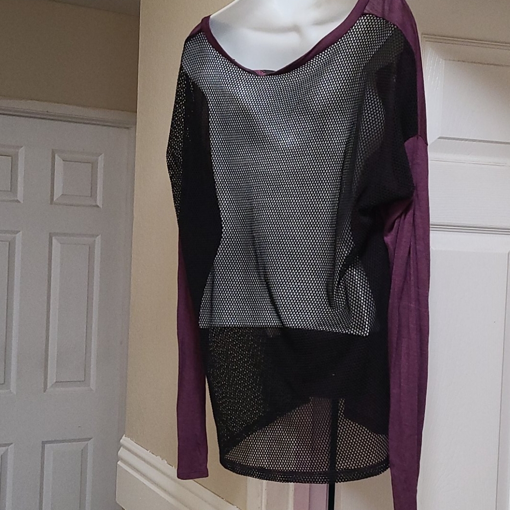 Shirt - Picture 2 of 2